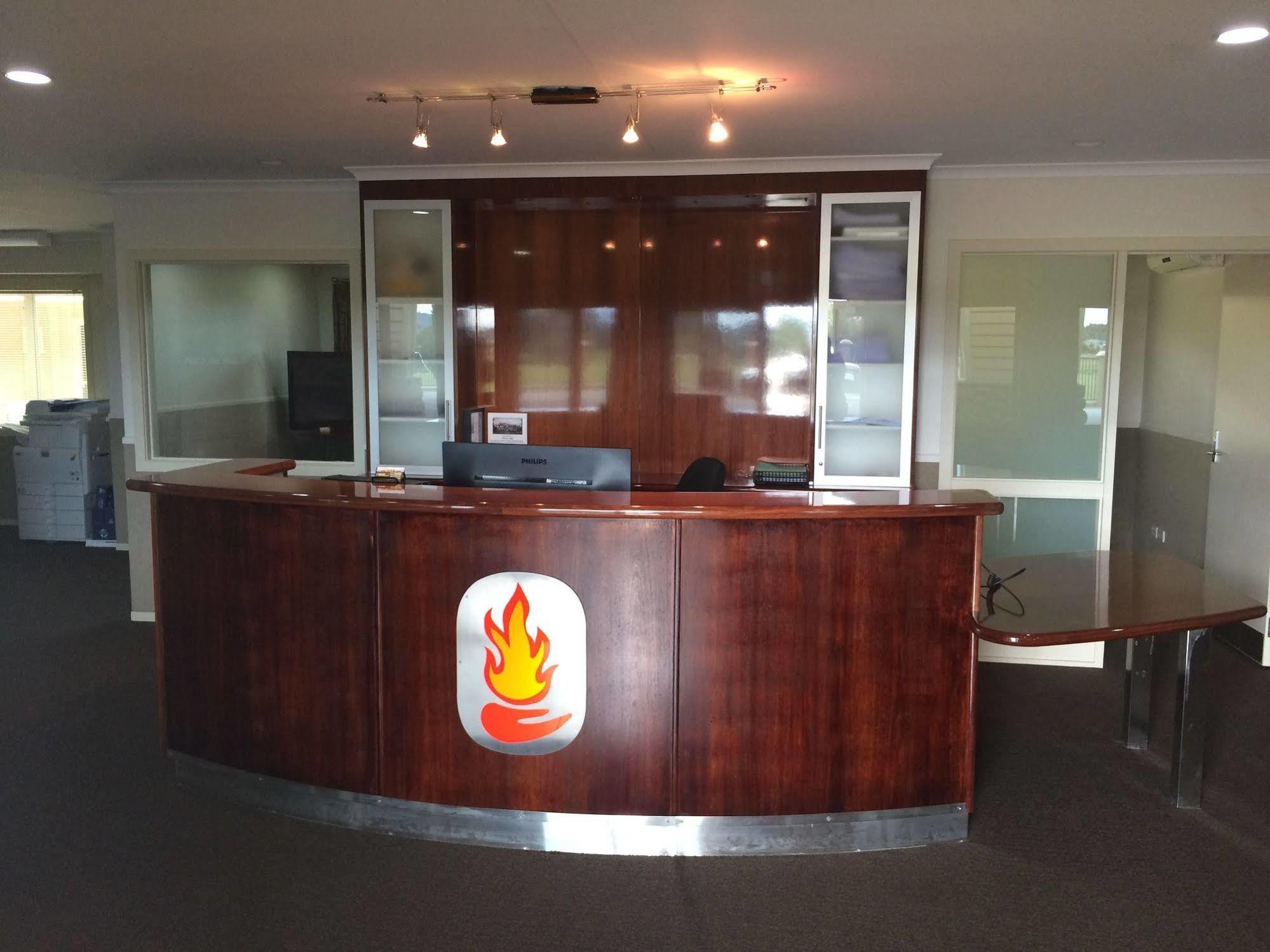 Bruce Pulman Lodge Papakura Ngoại thất bức ảnh